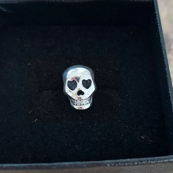 925 Sterling Silver Skull Charm - Picture 2 of 9